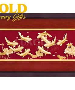 Tranh cửu ngư quần hội mạ vàng 24k - Kích thước 42x81 cm 1