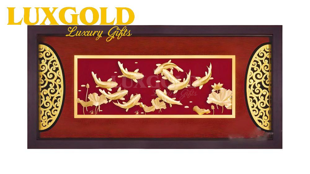 Tranh cửu ngư quần hội mạ vàng 24k - Kích thước 42x81 cm 1 Tranh cửu ngư quần hội mạ vàng 24k - Kích thước 42x81 cm 1
